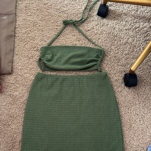 Green Women's Skirt Set